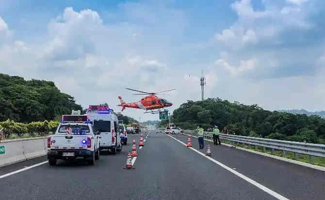 芒康高速公路汽车救援案例